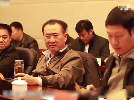 面对县长的无礼要求,王健林霸气回应#高情商 #万达 #王健林