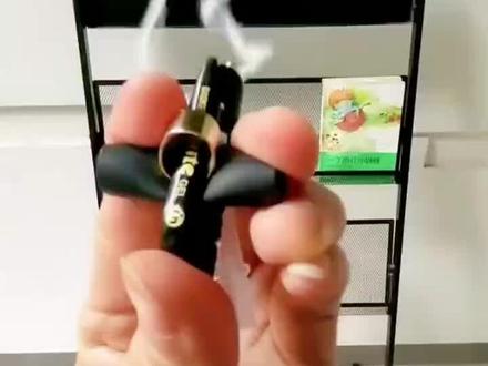 用笔做的蛛丝发射器,这也太简单了吧!#手工#创意手工#亲子手工