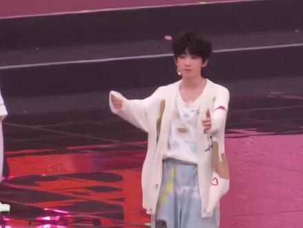 小羊祝大家2026“好运来”#杨博文 #好运来 #演唱会