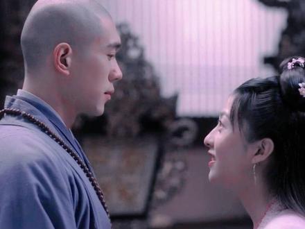 “七年后,将军抑郁而终
至死...未能见他最后一眼”#周生如故 #虐心 #凤俏萧晏 #和尚 #be
