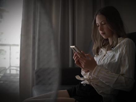 天天开空调vs吹风扇,哪种伤害更大?答案出乎意料 一说到夏天,很多人都会感慨一句:“命是空调给的。”
年轻人开26℃睡一整晚。老人家却说,空调吹多会“寒气入体”,风扇的自然风更健康。事实真的是这样吗?
#健康乘风计划 #抖出健康知识宝藏 #健康科普有真知 #健康科普 #三伏天