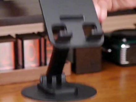 好用的平板手机支架 fe29d28cf7afb6d0a3ab9a1f9dc72e53~tplv-dy-resize-origshort-autoq-75:330.jpeg?x-expires=1985468400&x-signature=LI3W6f08WOIoyyAN%2FjacxjS6t9U%3D&from=3213915784&s=PackSourceEnum_AWEME_DETAIL&se=false&sc=cover&biz_tag=pcweb_cover&l=202212040752120102120391660BA39E8F