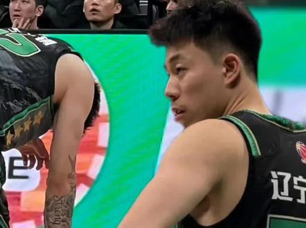 误解张镇麟!髋关节大面积拉伤强行复出为何辽篮让他打32分钟