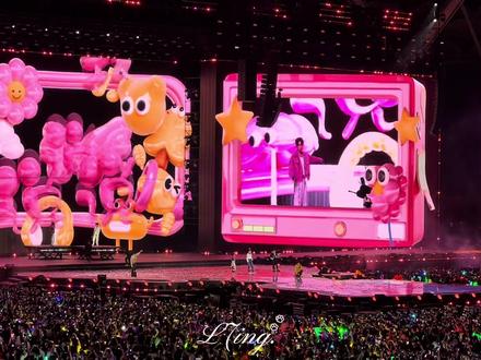 浚铭思罕下次妈妈去内场喊好不好🥺
2025.12.26《大舌头》舞台全记录存档—
#陈浚铭 #陈思罕 #tf家族新年音乐会