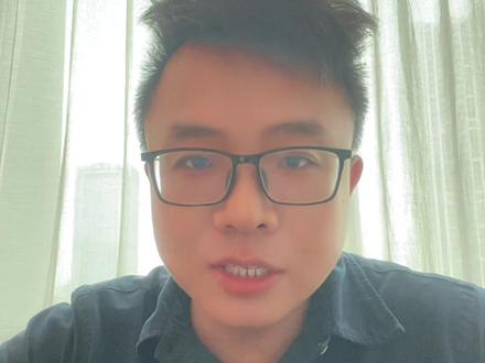 #杨梅熟了 最近福建漳州的杨梅被新闻曝光泡药水,结果会长出来道歉,也许没道歉,我没看那个视频,但是我看了网友的评论,我觉得很有意思