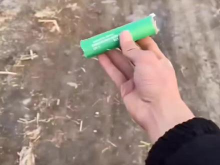 世界上的摔炮威力有多强#真实生活分享计划 #内容过于真实#危险动作请勿模仿 #无不良引导 #上热门