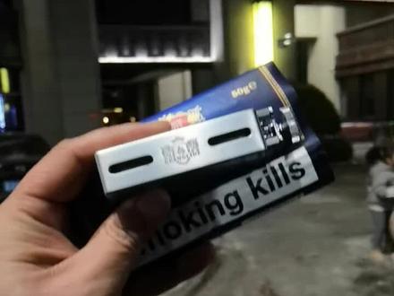 广利得卷烟器确实好用。 带个广利得卷烟器,出门遛娃去。 #卷烟器 #卷烟机 #烟斗烟具