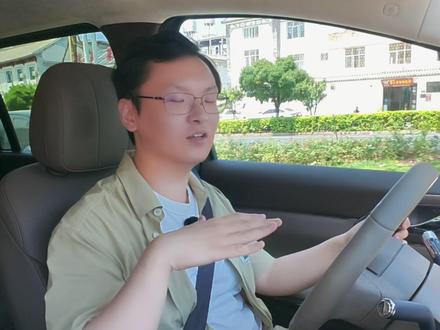 试驾极狐问道V9 MPV也能又稳又舒服? 磁流变悬架搭配MPV会是一种怎样的驾驶感受?一起来试试吧。#抖音汽车 #极狐问道V9