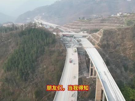 #江龙高速,有好多朋友不知道龙角互通收费站出入口,在哪里的,仔细看视频,,视频有点长,你就知道啦,关注我,持续更新现在的每一天近况…