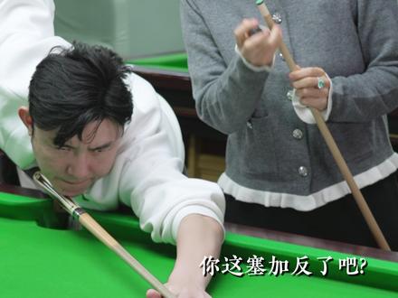 半贴库别瞄袋口,瞄袋角! #潘晓婷 #台球 #台球教学 #潘晓婷教你打台球