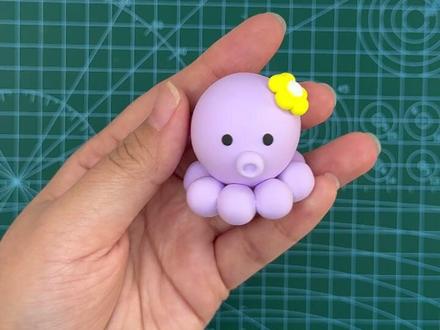 超简单彩泥教程 #热点 #萌物 #亲子 #手工diy #流量 可可爱爱小章鱼来喽~@抖音小助手