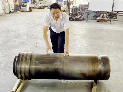 铸铁液压油缸柱塞拉伤了,你们是怎么修复的呢? #机械 #机械加工 #机械维修#油缸 #液压油缸 #油缸修复 #焊接 #冷焊机 #铸铁