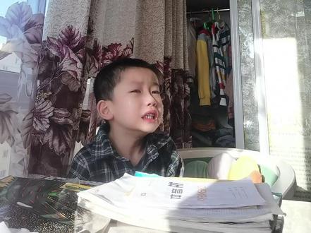 人们总是把少年的勇气叫做叛逆,把孩子的不甘叫做顶嘴,
把未成年的崩溃叫做矫情,把成年人的懦弱叫做顾全大局。
或许能发泄出来的情绪才不算真正的情绪吧#vlog日常 #记录成长的每一个瞬间 #我的男孩