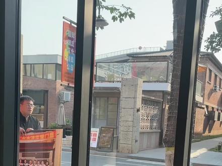 十年里,阿月不断地拓展自己,曾一起看过的风景也从未曾离去 #记录真实生活 #vlog日常 #citywalk