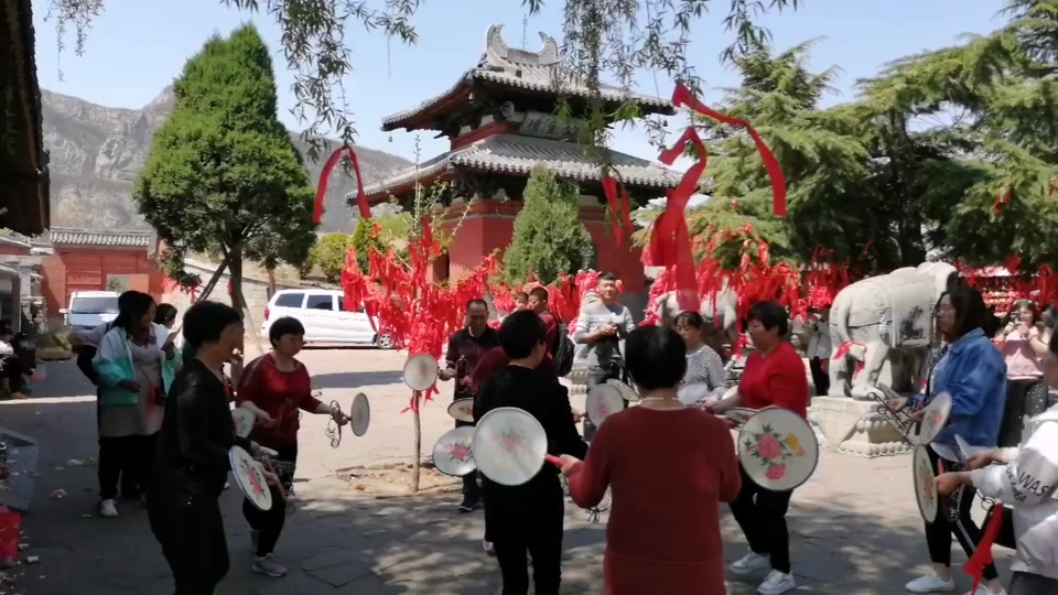 2024苍岩山庙会晚上有人吗 - 抖音