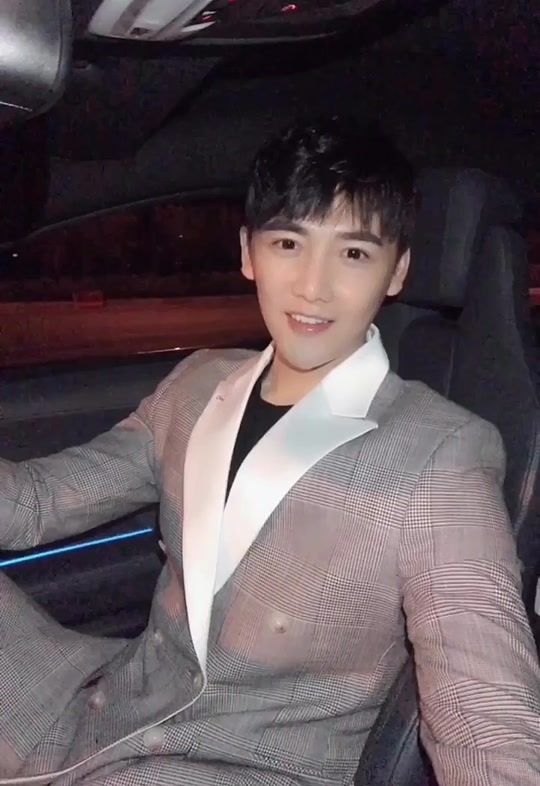 大超园长新加坡老婆是姓杨名连吗 - 抖音