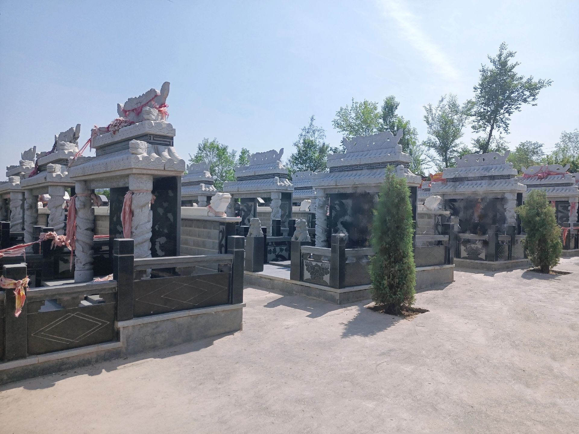凤凰山公墓,南陵公墓:为送逝者最后一程,南陵公墓设安葬礼仪服务: 自