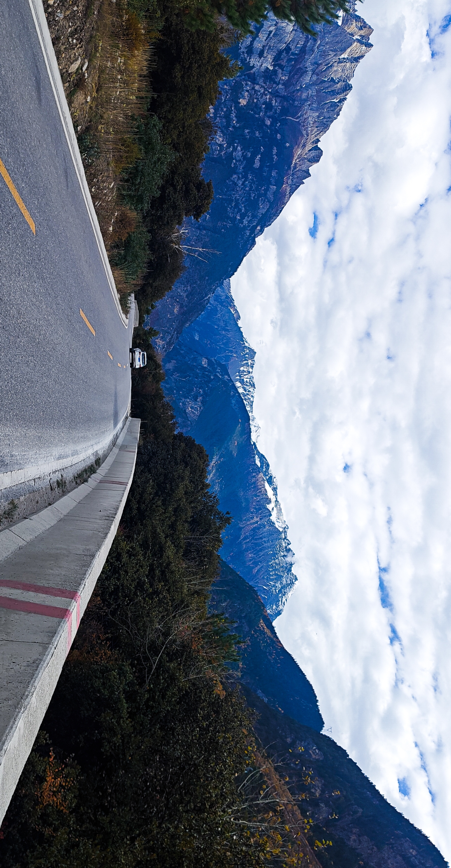 旅行的意义,可能只有在路上的人才能体会到吧 #摩旅 #风景都在路上