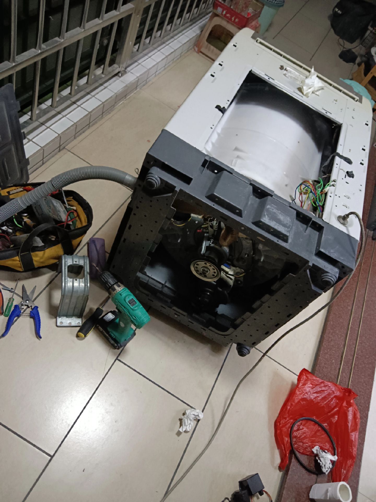 图文30松下波轮洗衣机维修图文24#家电深度清洗 加班拆洗洗衣机.