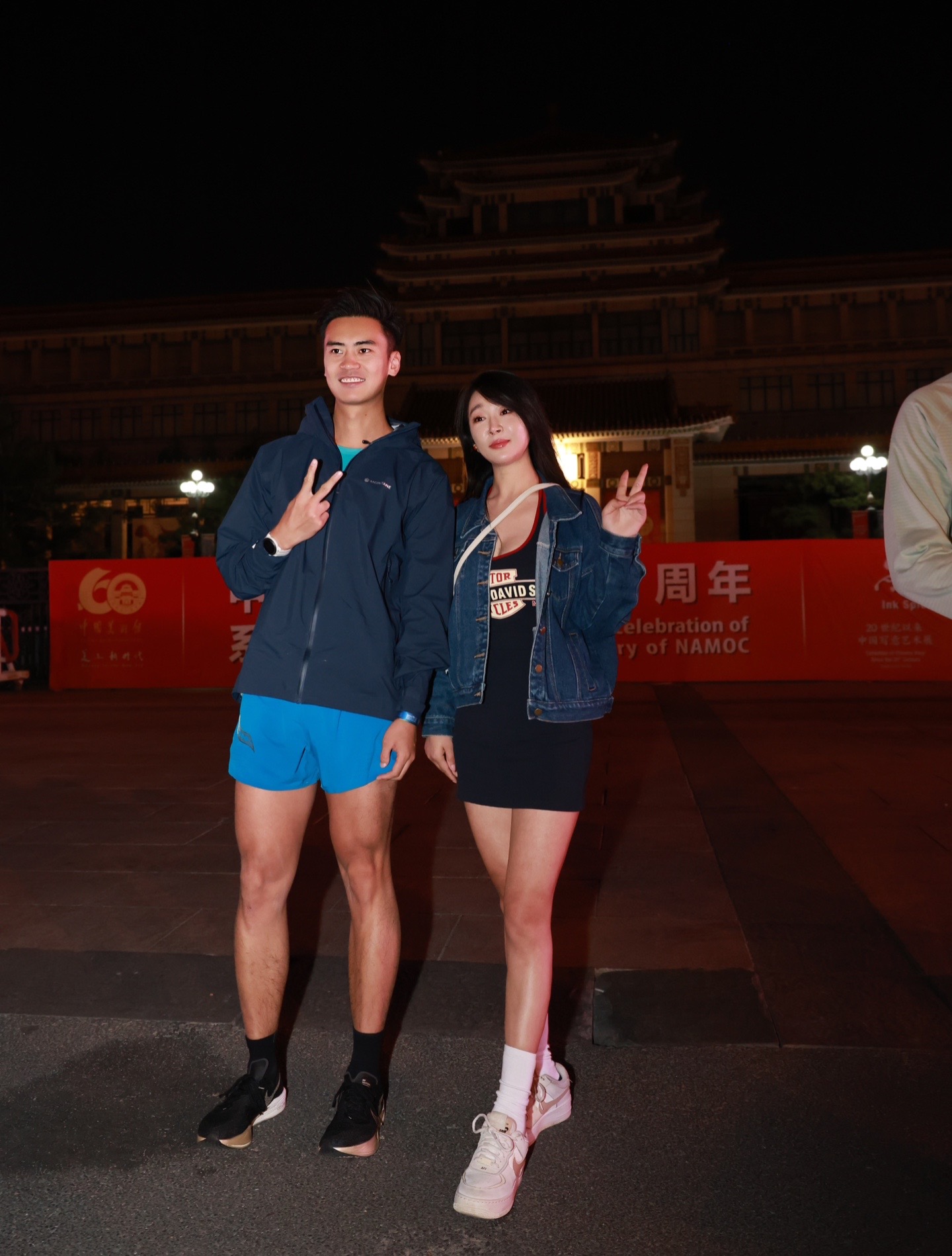 小丁:你说所有人都想发声 谁静下来听呢 我01