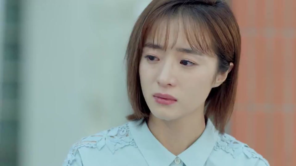 胡冰卿新剧左脸写服右脸写不