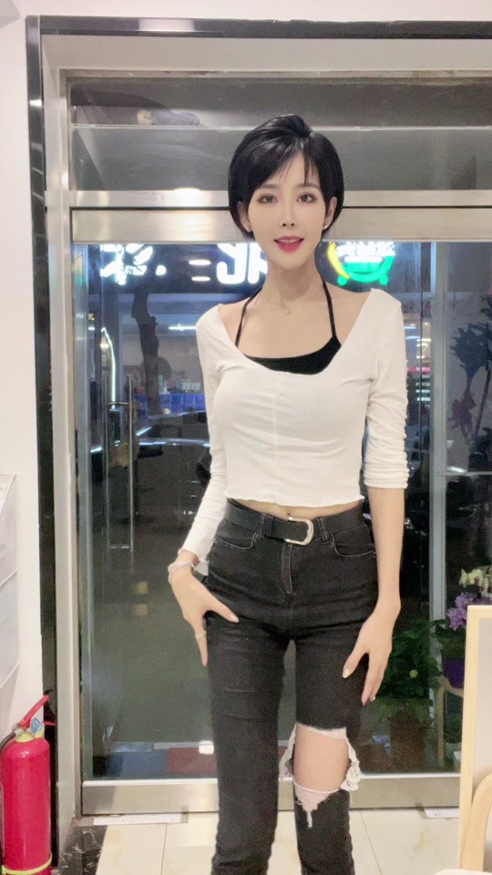 抖音唐宝儿=唐宝宝个人资料