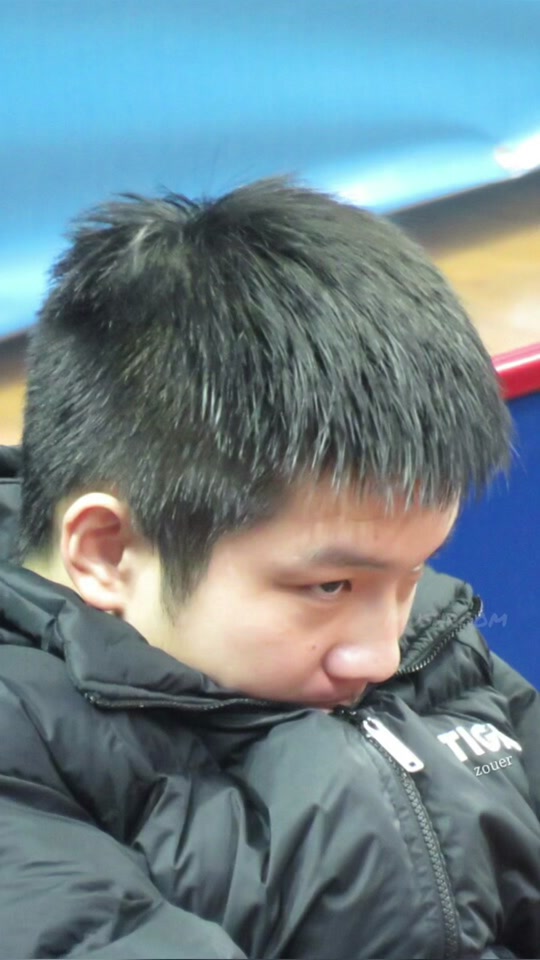 樊振东  《可爱东的可爱行为鉴赏》,太可爱了.