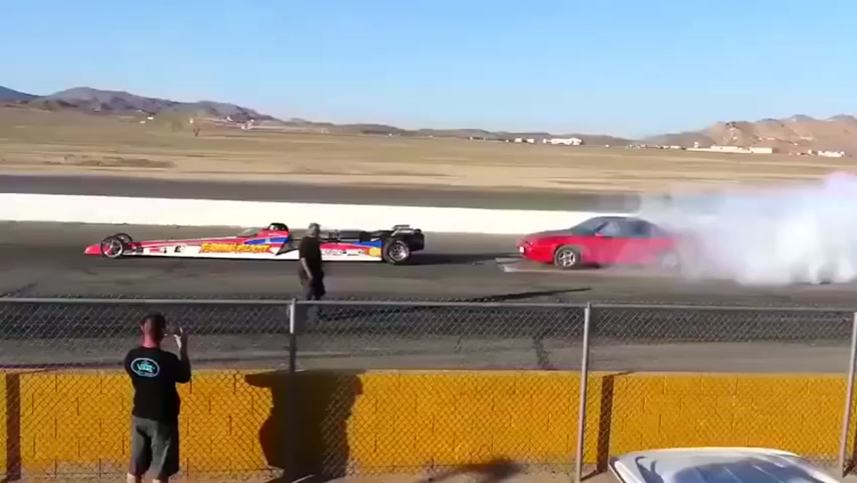 车技表演用什么车