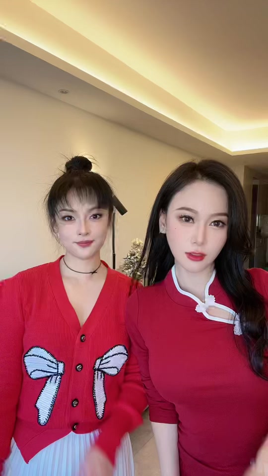 阿香 郑钤丹_阿香郑钤丹的丈夫是谁_阿香郑钤丹高冷 - 抖音