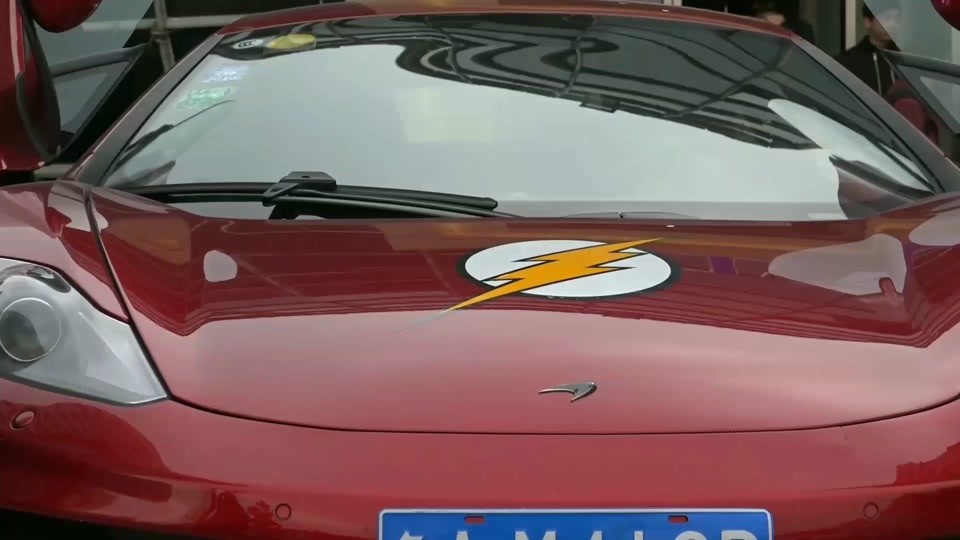 月牙车标什么车 - 抖音