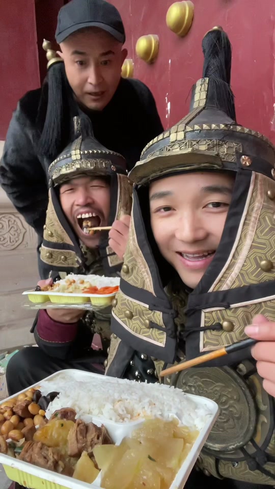 阿辉纪录片演员都是真实的吗 - 抖音