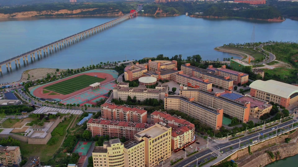 为什么郧阳区一中还在填报志愿? - 抖音