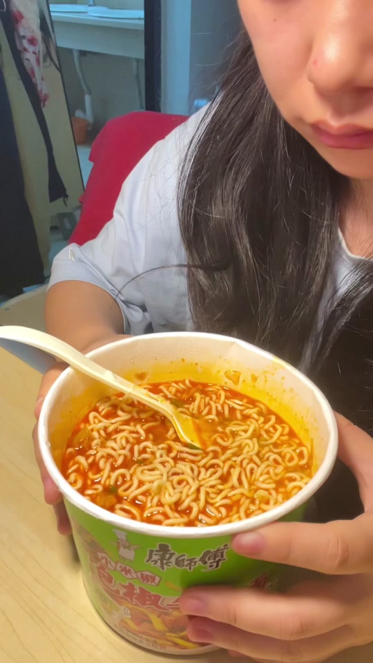 红油版泡椒牛肉面