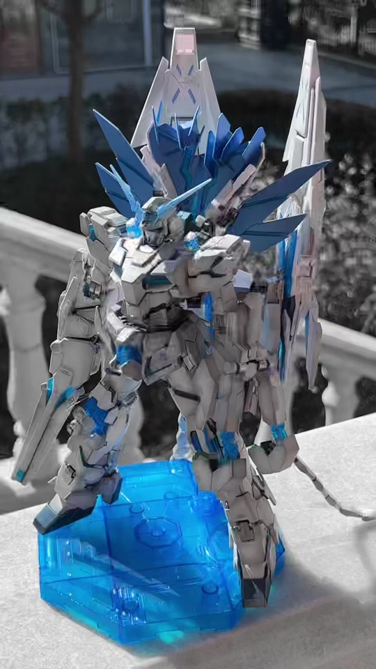 高达独角兽觉醒模式水贴教程 - 抖音