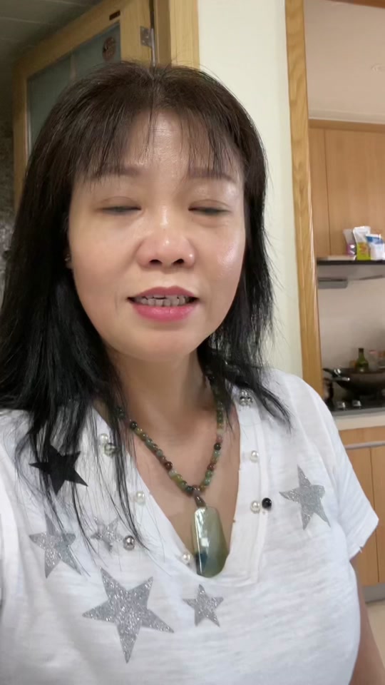 王磊妈妈唐蔚华 生活号