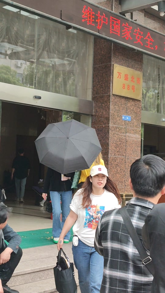 李恩秀cfhd_李恩秀是谁扮演的_李恩秀和戚百草谁厉害 - 抖音