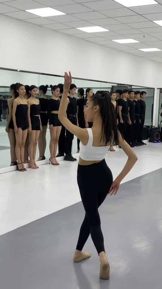 邹城一中吴继峰在六中当过校长吗 - 抖音