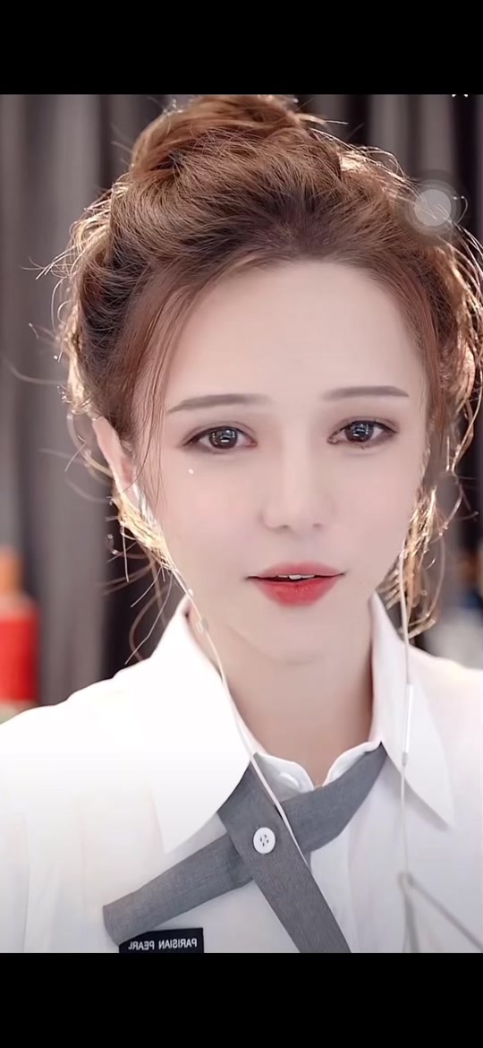 小银酱男装相片大全_小银酱女装大佬比女人还漂亮