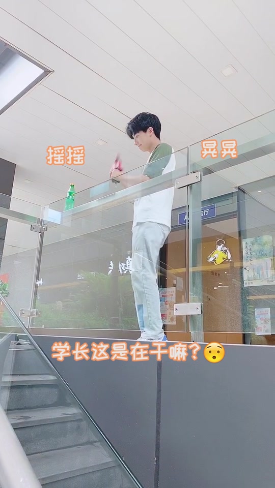 晚什么时候和果然分手的_林晚晚果然是真的情侣吗_林晚晚什么时候辞职