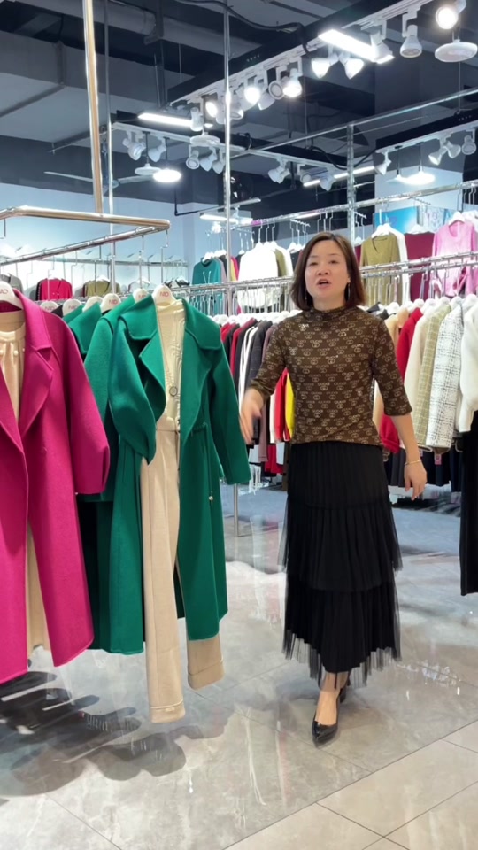 东莞市厚街哪潞多女装(娜璐多)