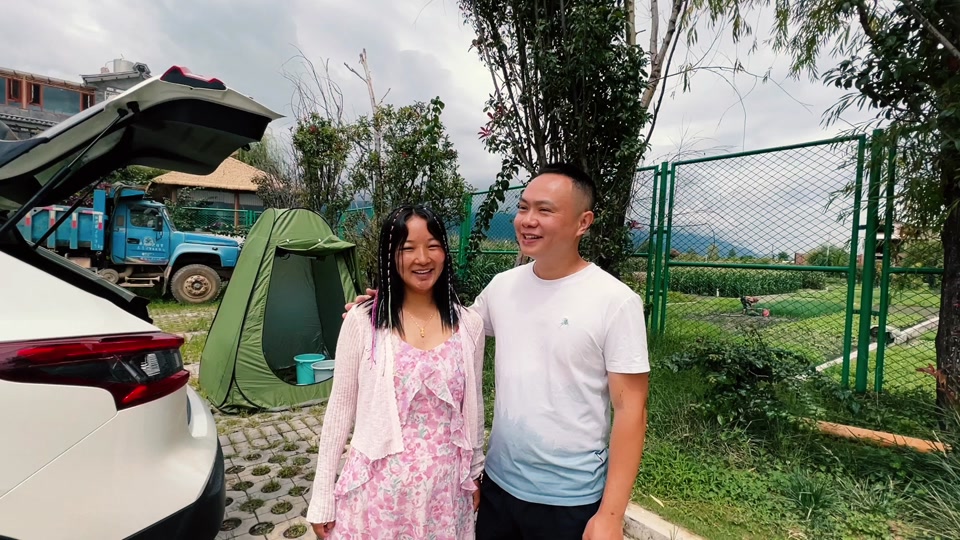 毕竟有几个身孕了,给她做个牛肉火锅#中外夫妻 #vlog旅行记 #vlog十亿