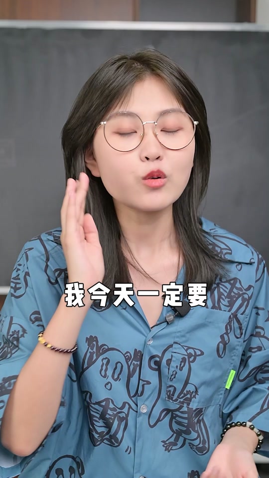 哦吼为什么叫冰王大人_哦吼小闪电身材照
