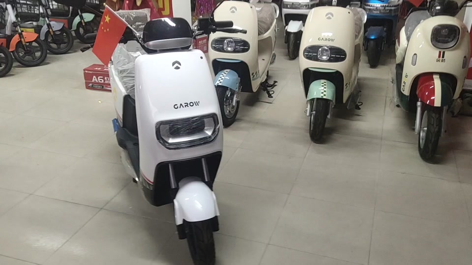 金箭战神5电动车怎么样 - 抖音