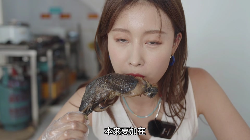 姜琴丹(768593):《韩国姑娘的云南日记》:我被云南的米线彻底