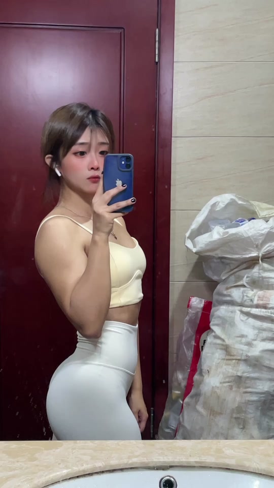 宇宙无敌小钢蛋