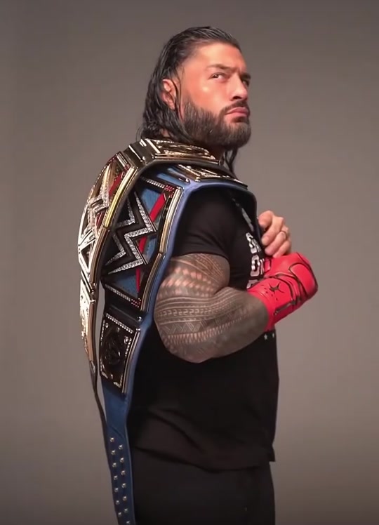 罗门伦斯wwe冠军保持多长时间了 - 抖音