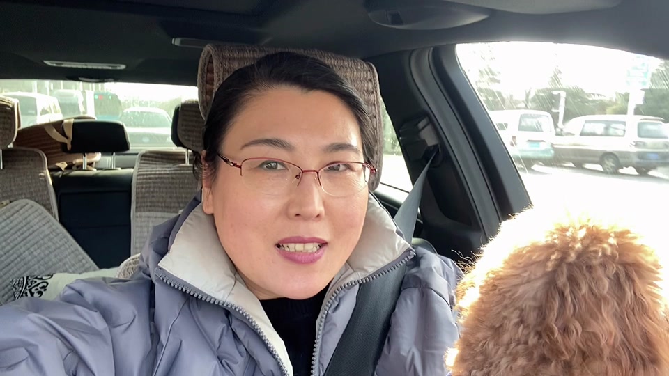 青岛小嫚在美国2号_青岛大嫚和小嫚区别_青岛小嫚全国出名 - 抖音