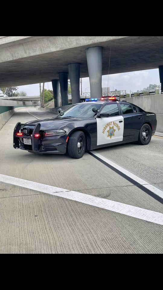 美国警车涂装可以在中国上路吗 - 抖音