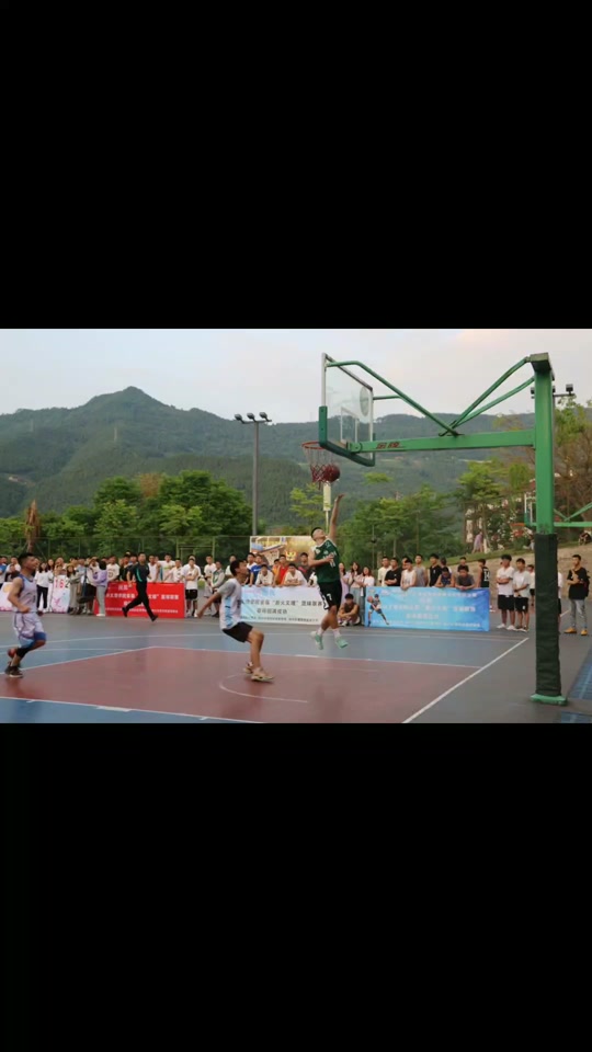 星火燎原篮球比赛