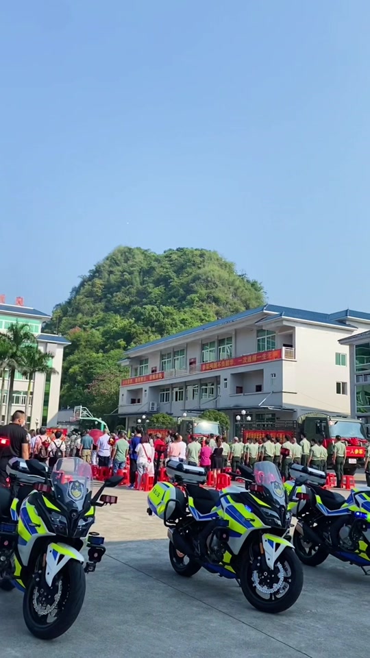 2024龙里县醒狮镇入伍新兵有哪些 - 抖音